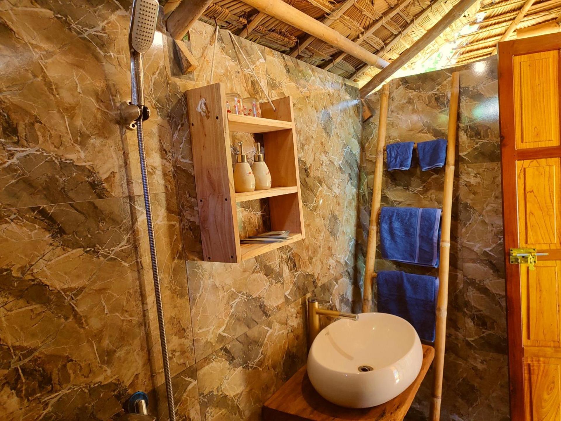 Pu Luong Homestay & Tours Huong Ba Thuoc Dış mekan fotoğraf